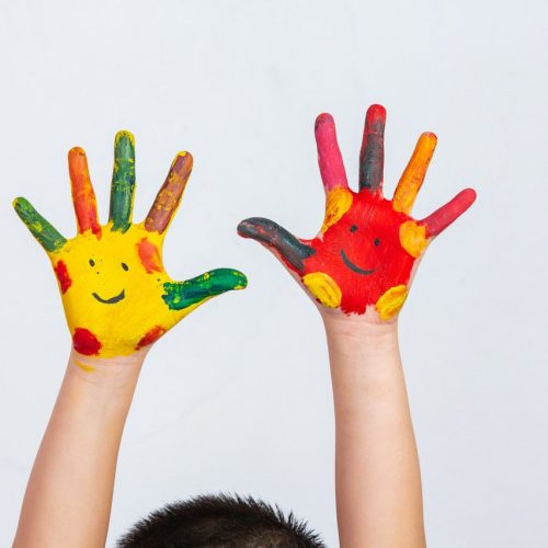 hands-child-who-smeared